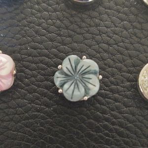 3/$20 magnolia vine flower snap for snap j…